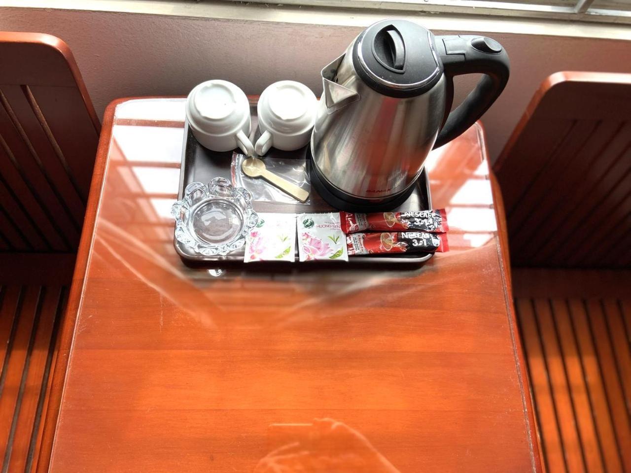 Hong Ha Airport Hotel Thach Loi Bagian luar foto